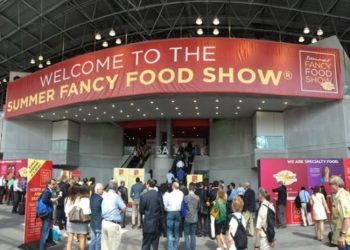 De “comida chique” a café da manhã nos EUA, os eventos dos deputados com verba pública