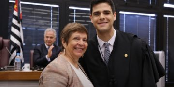 EXCLUSIVO: Juiz que deu sentença com viés ideológico ganha acima do teto constitucional