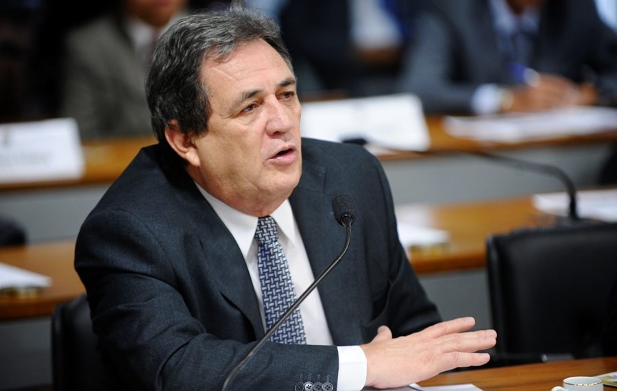 Comissão do Senado aprova projeto que obriga presos a pagarem por suas despesas