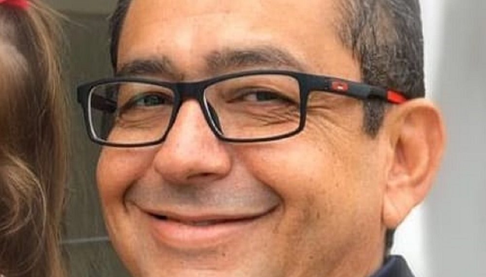 Polícia levanta hipótese de suicídio para morte de professor envenenado