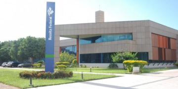 Caixa alerta correntista sobre CPF irregular e Receita orienta regularização pela internet