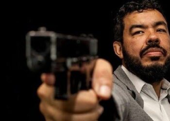 Desmascarado, Trutis é preso com armas durante operação sobre “atentado fake”