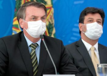 Jornalista diz que “Brasil conseguiu ter o pior ministro da Saúde do planeta” e internautas associam a Mandetta