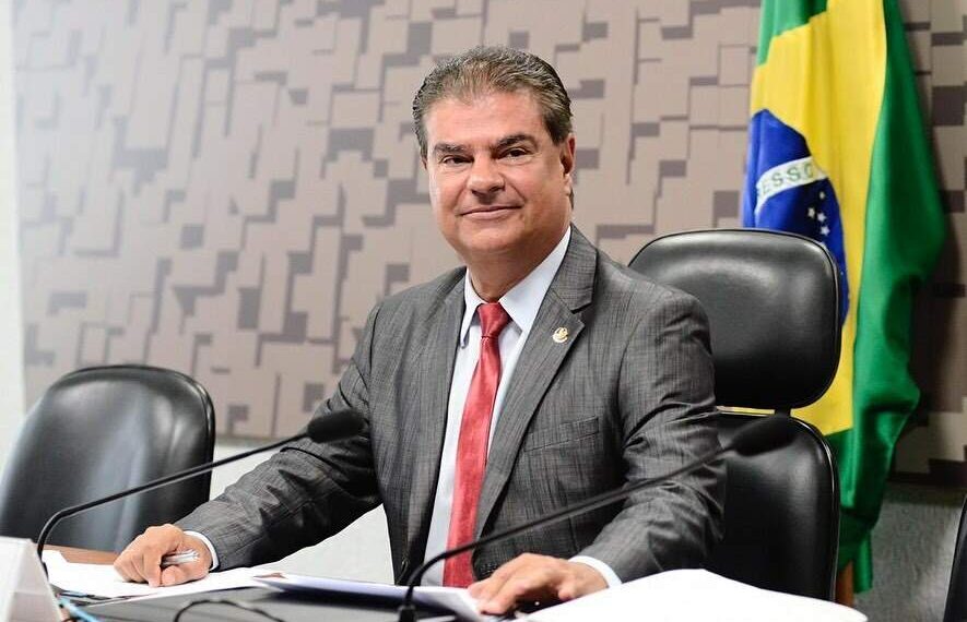 Senadores e deputados gastam R$ 1,7 milhão de dinheiro público na pandemia da Covid-19