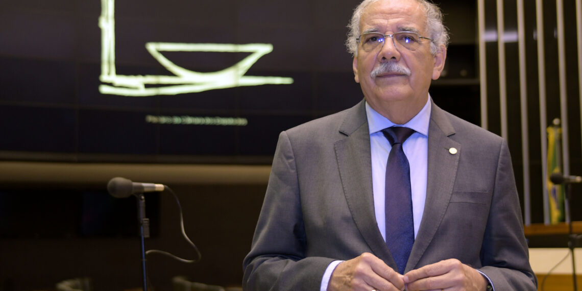 OPINIÃO: Na pandemia, a morte do contraditório no Brasil