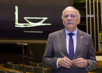 OPINIÃO: Na pandemia, a morte do contraditório no Brasil