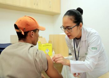 MS é o Estado que mais vacinou grupos prioritários contra a Covid-19