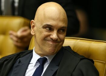 Apenas um parlamentar de MS manifesta apoio a deputado preso por atacar STF