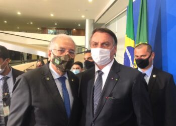 Bolsonaro agradece a Luiz Ovando, seu único aliado de MS no Congresso Nacional