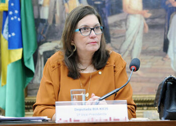 Fábio Trad ajuda a derrubar na CCJ projeto contra ativismo judicial do STF