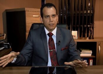 Justiça do DF nega bloqueio de salário de servidor público em ação de penhora