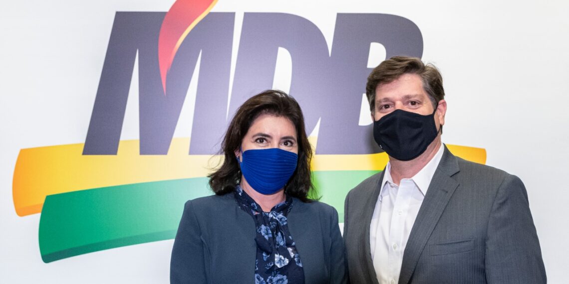 Candidatura de Simone Tebet ganha força no MDB, diz presidente do partido