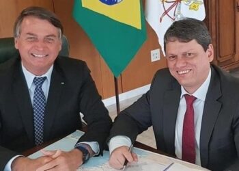 OPINIÃO: Após armistício, Bolsonaro acertaria se lançasse Tarcísio em 2022