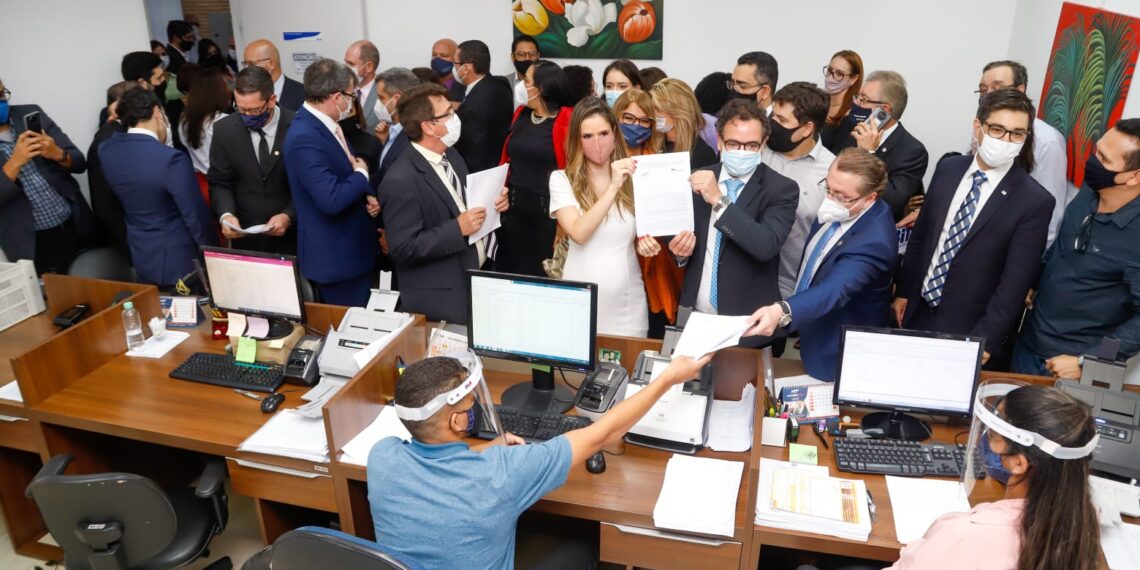 Bitto Pereira reúne apoio expressivo ao oficializar candidatura à OAB de MS