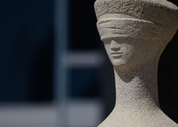 “O STF comprova: a perseguição é seletiva”, diz Gazeta do Povo em editorial histórico