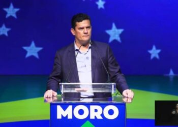 Com filiação do ex-juiz Sergio Moro ao Podemos, bolsa sobe e dólar cai