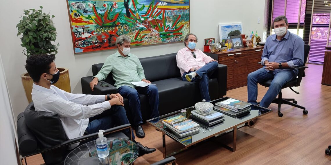 Sem dinheiro, Marquinhos pede R$ 62 milhões ao Estado para concluir obras