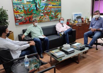 Sem dinheiro, Marquinhos pede R$ 62 milhões ao Estado para concluir obras