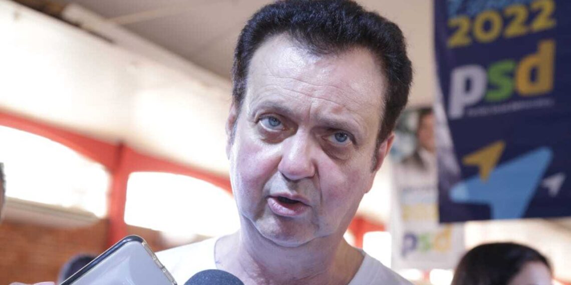 Com discurso frágil e evento esvaziado de lideranças, Marquinhos se lança ao Governo do Estado