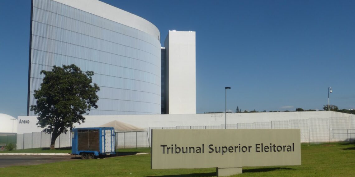 Empresa não mostra dados sobre pesquisa ao Governo e justiça tira matérias do ar