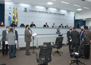 “Fiscais do povo”, vereadores da Capital ignoram rombo nas contas da prefeitura