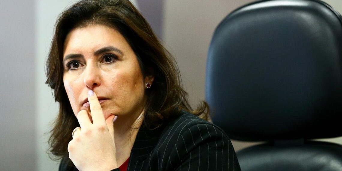 Contrária ao indulto de Bolsonaro, Simone defendeu benefício a presas em 2017