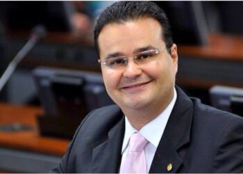 Deputado Fábio Trad ataca manifestações bolsonaristas no 1º de maio