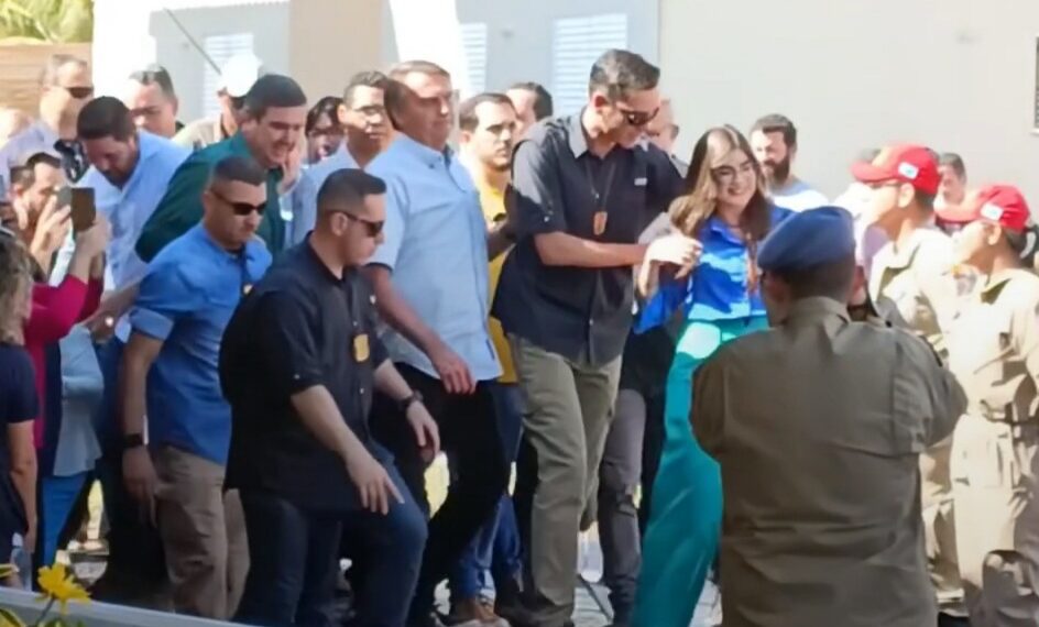 Na festa de Campo Grande para Bolsonaro, Trutis e esposa saem chamuscados