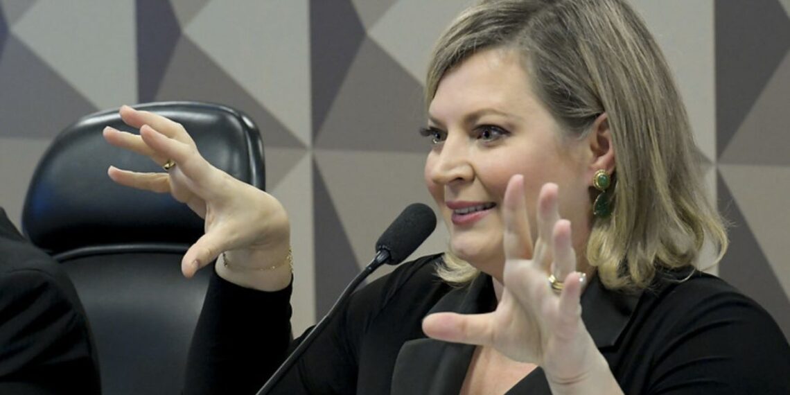 Joice chama Soraya de “senadora desconhecida e inexpressiva”