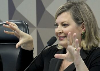 Joice chama Soraya de “senadora desconhecida e inexpressiva”