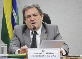 Com projeto parecido, Moka elogia MP que flexibiliza jornada de pais com filho deficiente