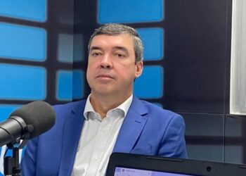 Riedel quer priorizar educação integral e qualificação em massa da mão-de-obra