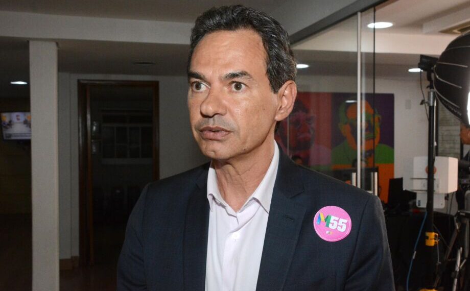 Denúncia narra sexo no banheiro e “jeito pegajoso” de ex-prefeito Marcos Trad