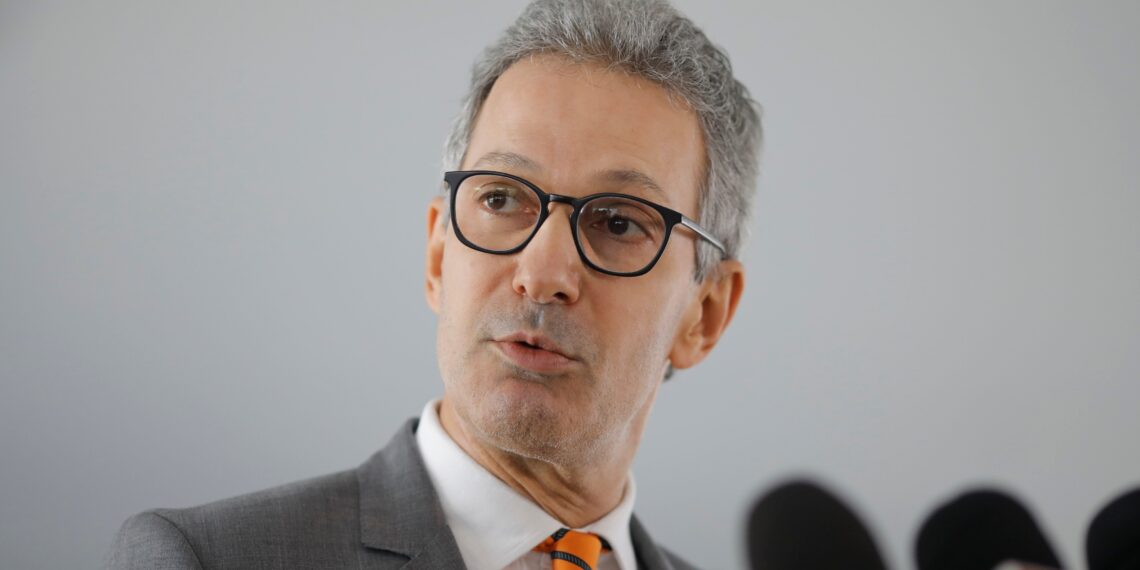 Zema critica comunicação do governo e diz que Bolsonaro “perdeu para si mesmo”