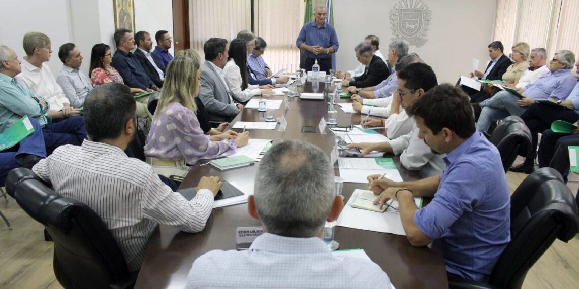 Com Estado “arrumado”, Reinaldo diz que Riedel fará governo ainda melhor