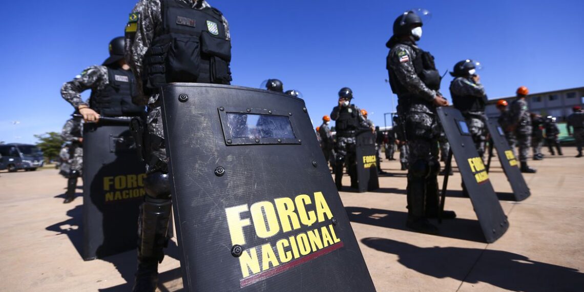 Polícia de Dino, Força Nacional não prendeu ninguém que invadiu prédios em Brasília