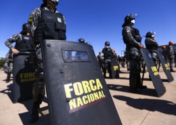 Polícia de Dino, Força Nacional não prendeu ninguém que invadiu prédios em Brasília