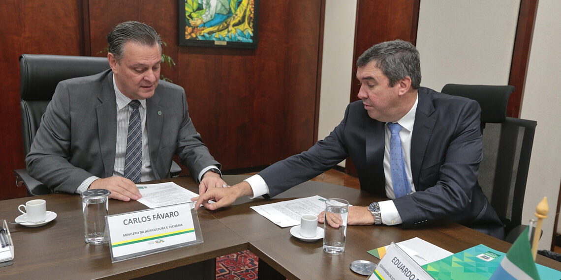 Em Brasília, Eduardo Riedel garante R$ 425 milhões para rodovias no Estado