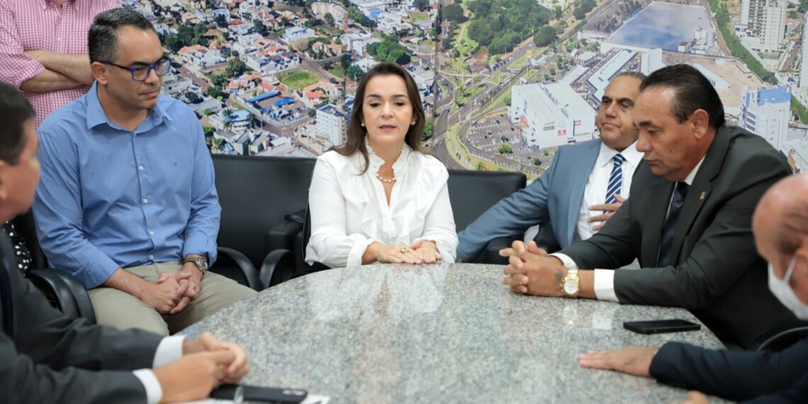 Salário da prefeita de Campo Grande aumenta 66,7% de forma imediata