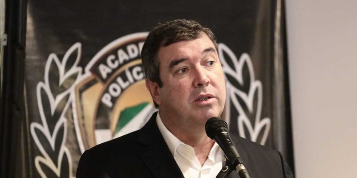 Eduardo Riedel reage e avisa que governo não irá aceitar invasões em MS