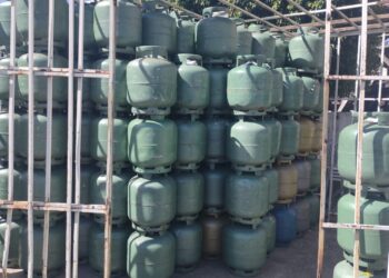 Governo estuda subsidiar aumento do gás de cozinha às famílias carentes