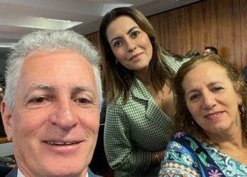 Soraya se junta à tropa de choque de Lula para fustigar ex-diretor da PRF