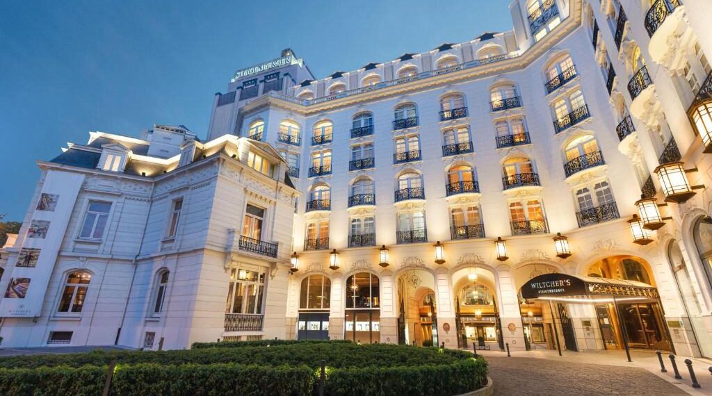 Lula e Janja torram R$ 427,8 mil por dois dias em hotel de alto luxo em Bruxelas