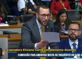 Conversas paralelas de Soraya Thronicke irritam deputado bolsonarista