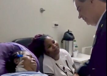 Nelsinho Trad explora imagens de líder comunitária no leito de morte