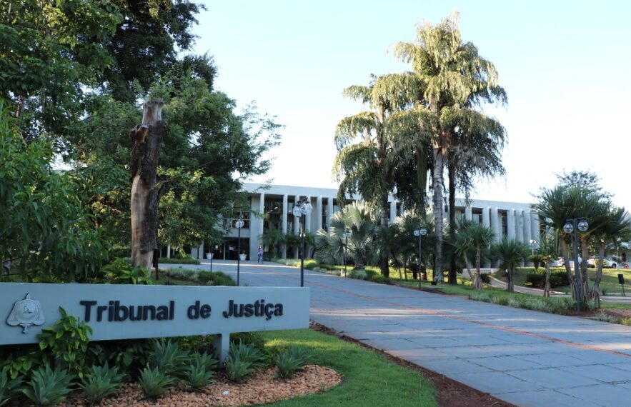 Sigilo em processo contra Loester Trutis é para proteger quem: juiz ou réu?