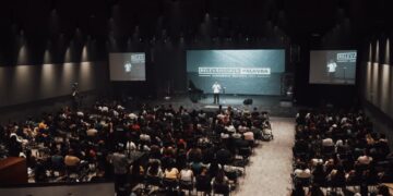 Jovens cristãos se reúnem por 3 dias em Campo Grande para louvar a Deus