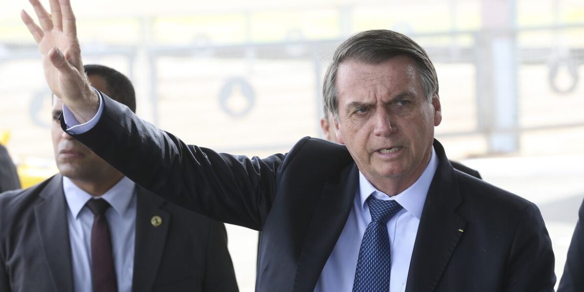 Jair Bolsonaro fala em ‘implosão do PL’, após elogios de Valdemar a Lula