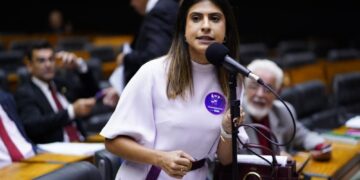 Camila Jara peita Vander e Zeca e diz que disputará a Prefeitura de Campo Grande