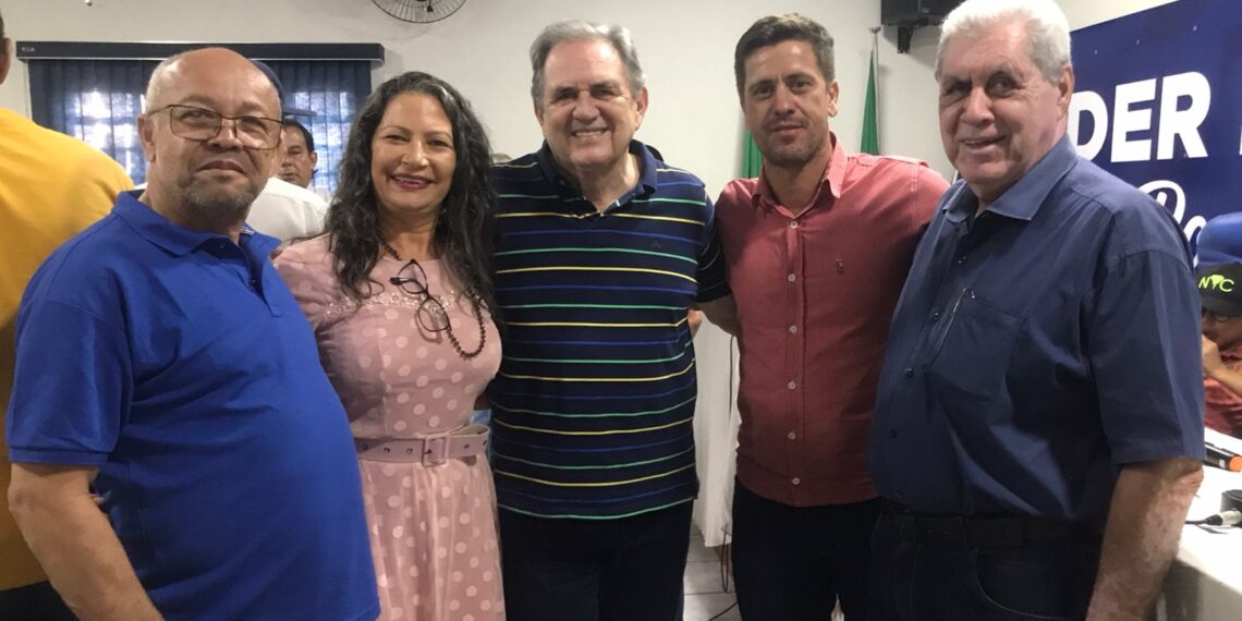 Moka e André lançam Drª Antônia pré-candidata a prefeita em Rochedo